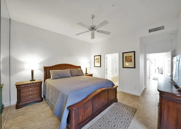 Waterfront 1st Flr, Gated, 2 Bd Office, Trail * Scottsdale
