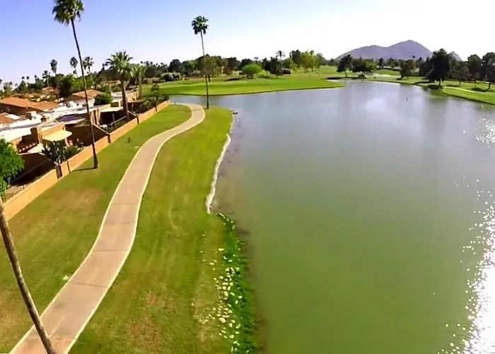 Waterfront 1st Flr, Gated, 2 Bd Office, Trail Holiday home Scottsdale