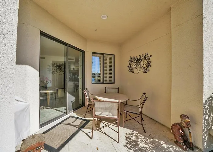 Waterfront 1st Flr, Gated, 2 Bd Office, Trail